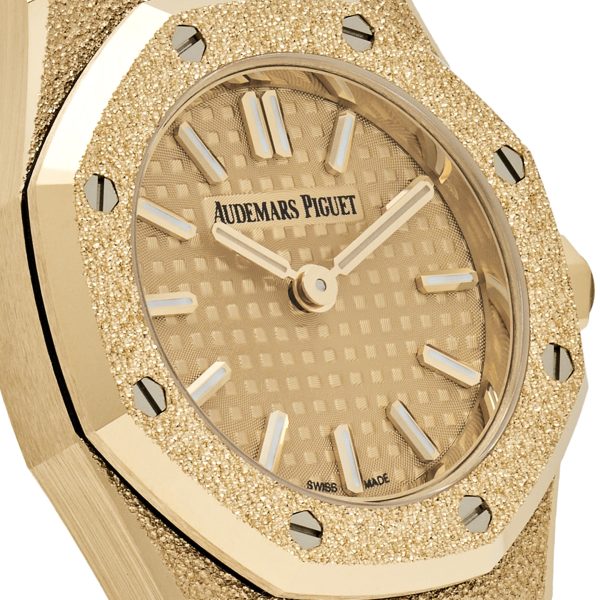 AP Royal Oak - Frosted Yellow Gold [💎FREE GIFT] - Image 4